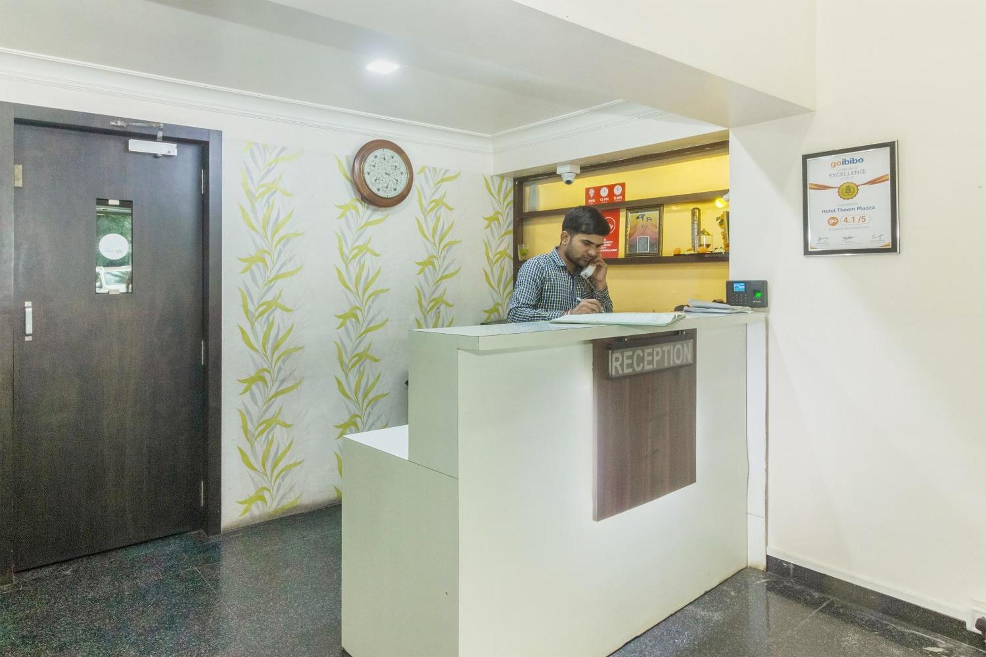 נאסיק Flagship 4387 Hotel Theem Plaaza מראה חיצוני תמונה