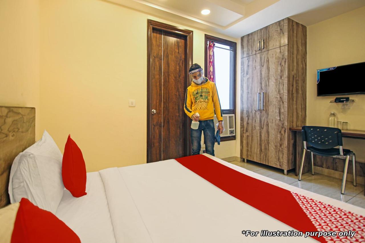 נאסיק Flagship 4387 Hotel Theem Plaaza מראה חיצוני תמונה